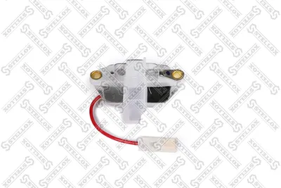 Regulador del alternador Skoda 105,120 · Skoda FAVORIT · Skoda FAVORIT Forman