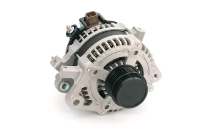 Alternador Toyota URBAN CRUISER · Toyota YARIS · Toyota AURIS